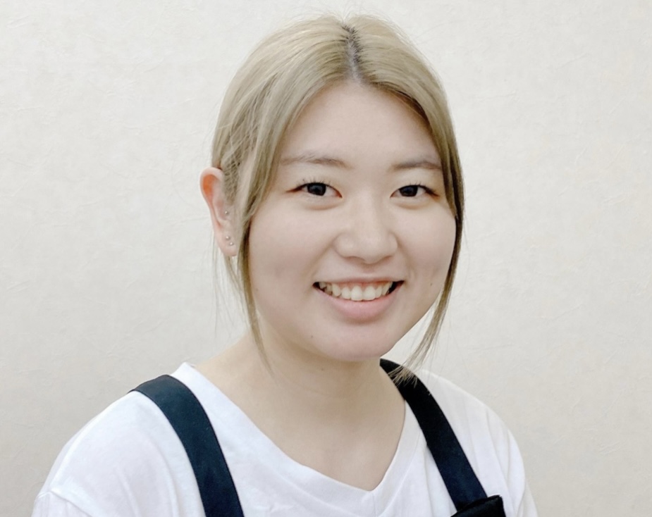 松冨小晴